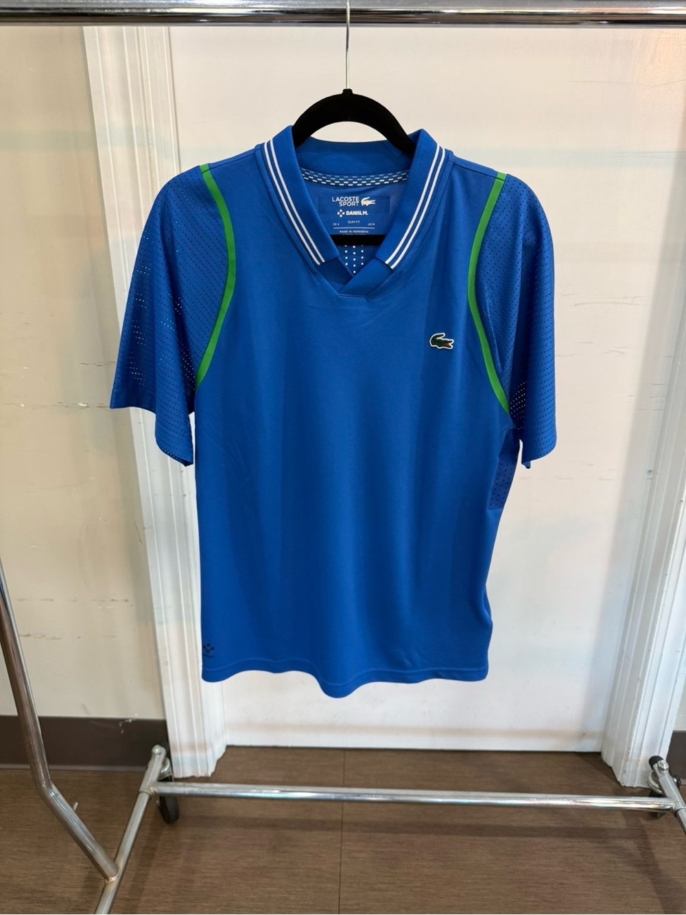 Lacoste Medvedev Men’s Blue Athletic Polo Shirt with Green Accents